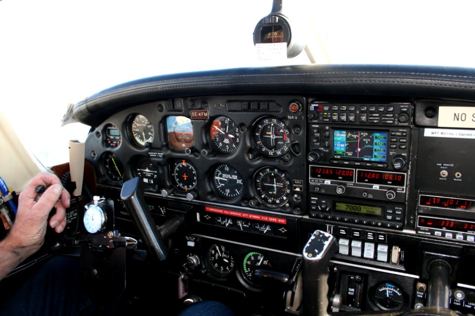 Piper PA-28-181 Archer II Instrumentbräda