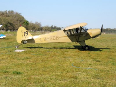 Piper PA-18 flyranch