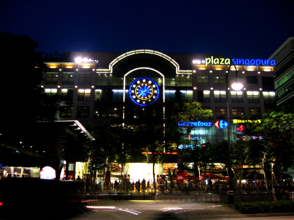 Plaza Singapura, Aug 06
