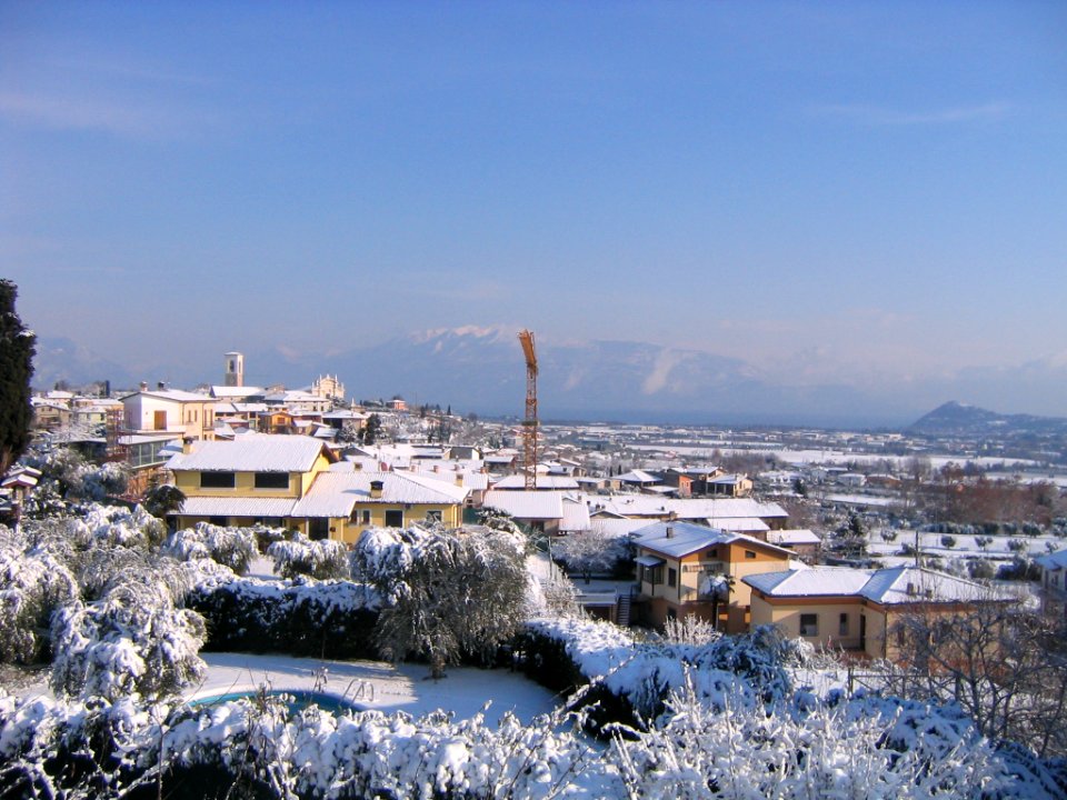 Polpenazze innevata 2005