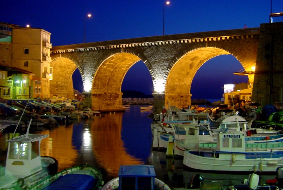 Pont du Vallon des Auffes de nuit
