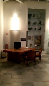 Potsdam, Filmmuseum Potsdam im Marstall, Ufa Verhandlungsschreibtisch 20180203 190656
