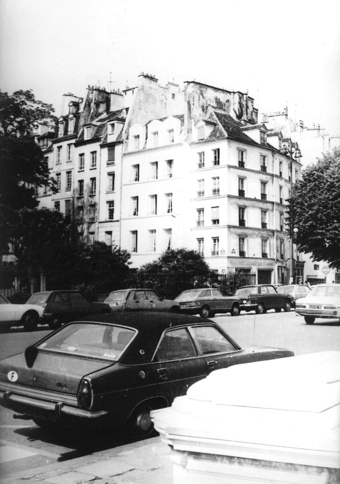 Quai de Montebello & rue Saint-Julien-le-Pauvre, Paris 1981