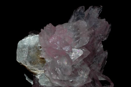 Quartz rose cristallisé et mica (Brésil)