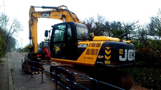 Raupenbagger JCB JS160