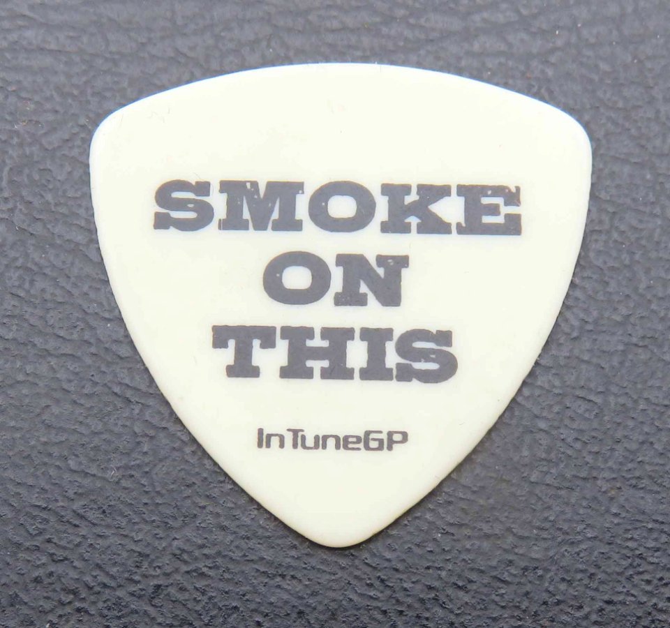 Rex Brown Plektrum2