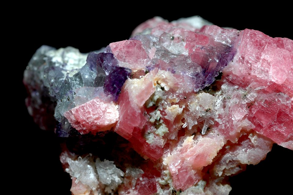 Rhodocrosite, fluorine et quartz (Chine)