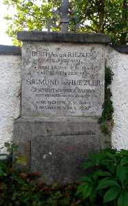 Riezler-Sigmund-Holzhausen-Grabstein