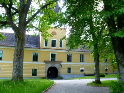 Schloss-Helfenberg 3