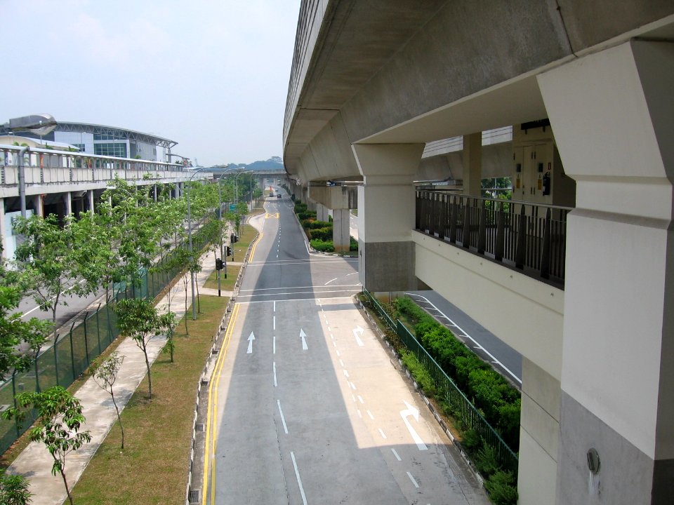 Sengkang East Avenue, Aug 06