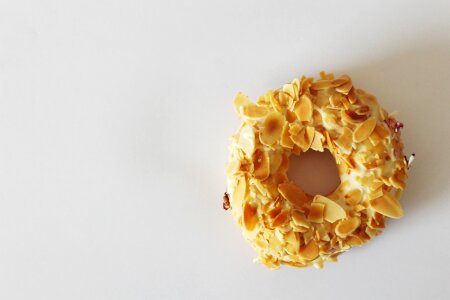 Bread almonds peanut