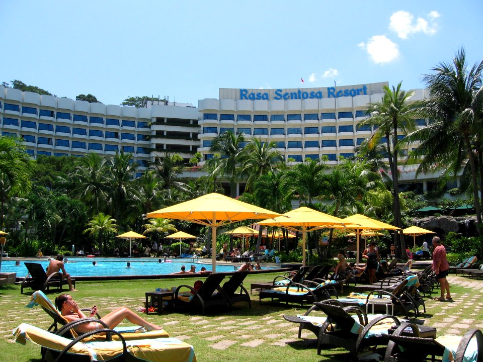 Shangri-La's Rasa Sentosa Resort 2, Sentosa, Aug 06