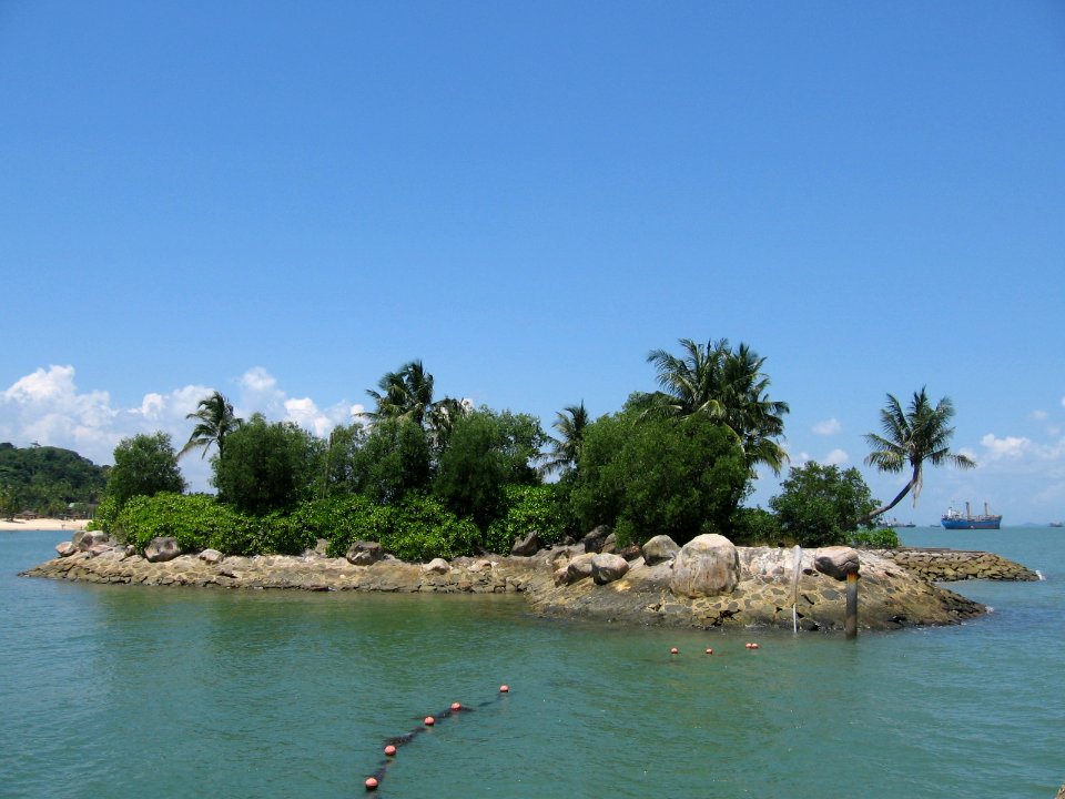 Siloso Beach 10, Sentosa, Aug 06