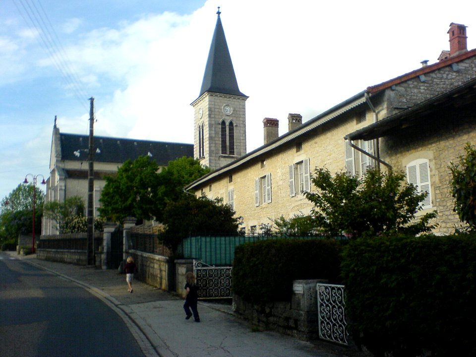 Simandre sur Suran, le village