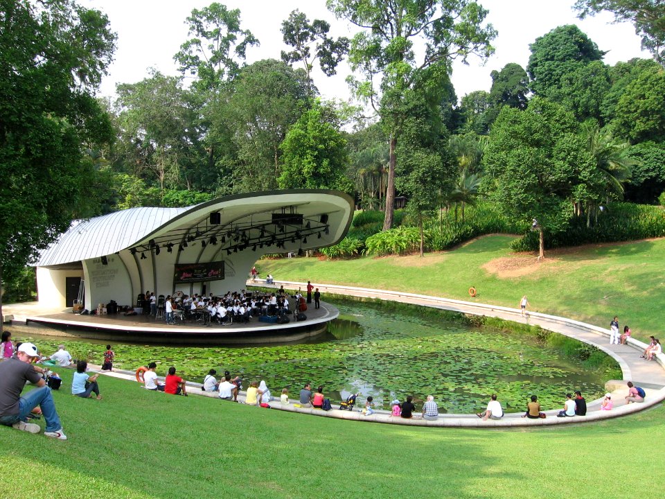 Singapore Botanic Gardens, Symphony Lake 22, Sep 06