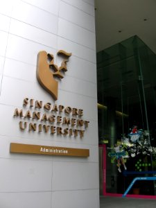 Singapore Management University 20, Aug 06