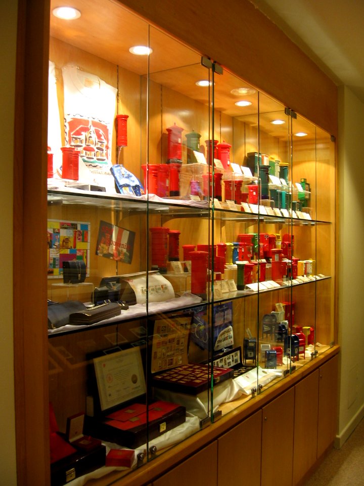 Singapore Philatelic Museum 12, Aug 06