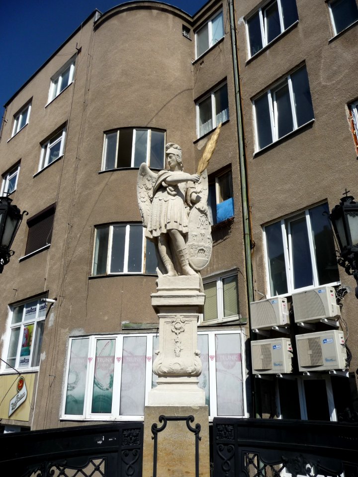 Socha sv.Michala Bratislava