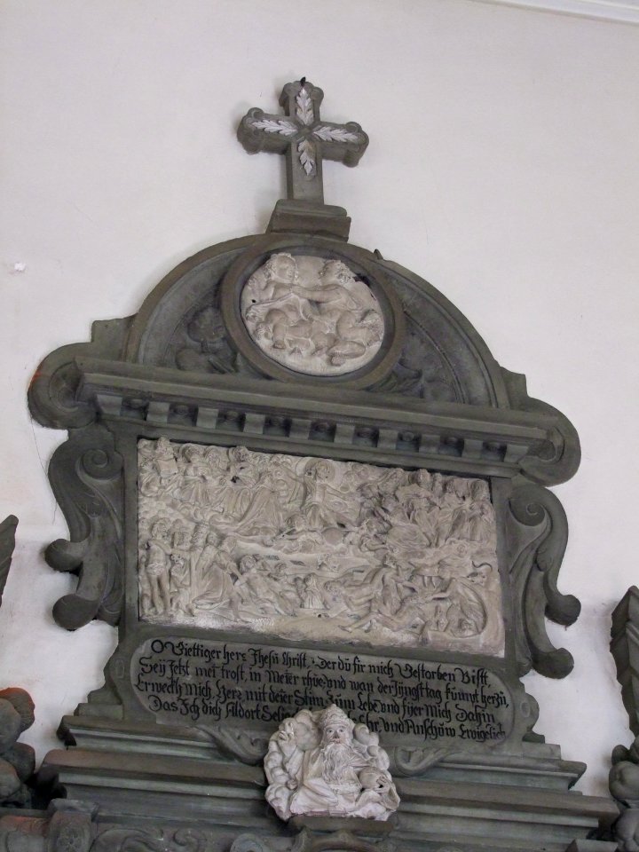 St. Cornelius und Cyprian (Mittelbiberach) - Epitaph 1