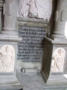 St. Cornelius und Cyprian (Mittelbiberach) - Epitaph 12