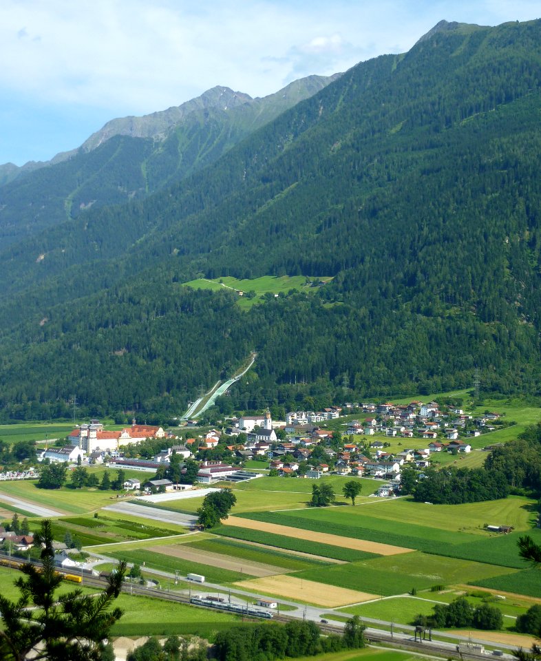 Stams-von-locherboden aus