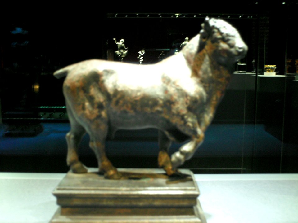 Stierstatue aus Brigetio, KHM Wien