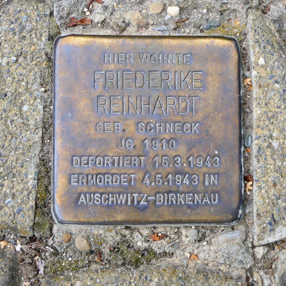 Stolperstein für Friederike Reinhardt, Neckartalstrasse 145, Bad Cannstatt, Stuttgart (1)