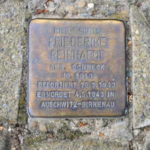 Stolperstein für Friederike Reinhardt, Neckartalstrasse 145, Bad Cannstatt, Stuttgart (1)