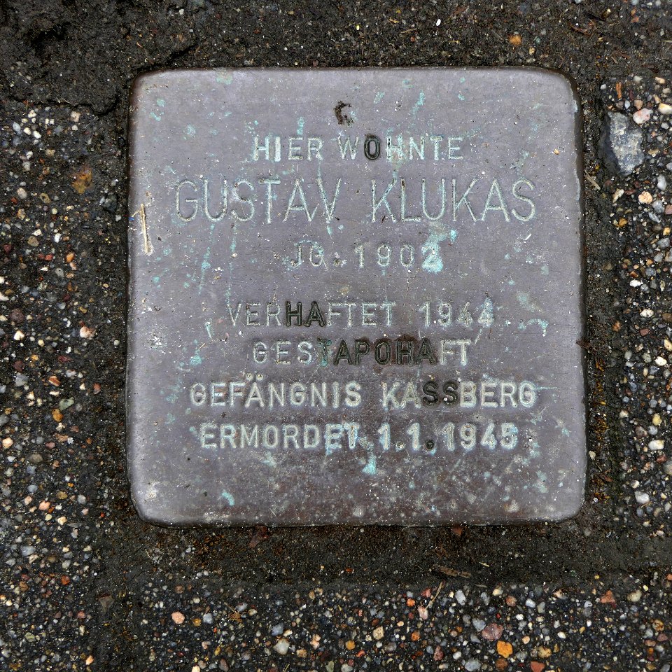 Stolperstein für Gustav Klukas, Clausstrasse 48, Chemnitz