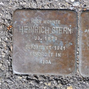 Stolperstein für Heinrich Stern, Weidachstraße 16, Degerloch, Stuttgart