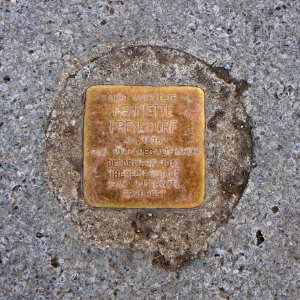 Stolperstein für Henriette Frensdorf, Dresdner Strasse 178, Haus 12, Chemnitz (1)