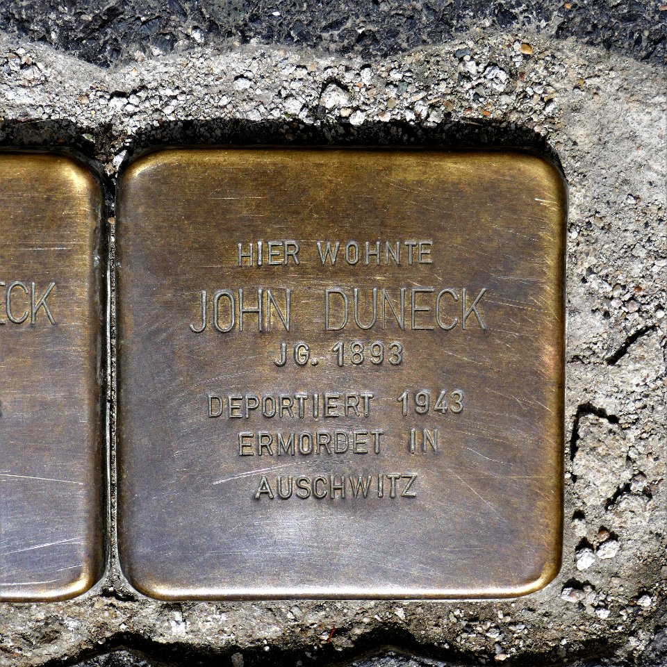 Stolperstein für John Duneck, Theodor-Körner-Allee 13, Zittau