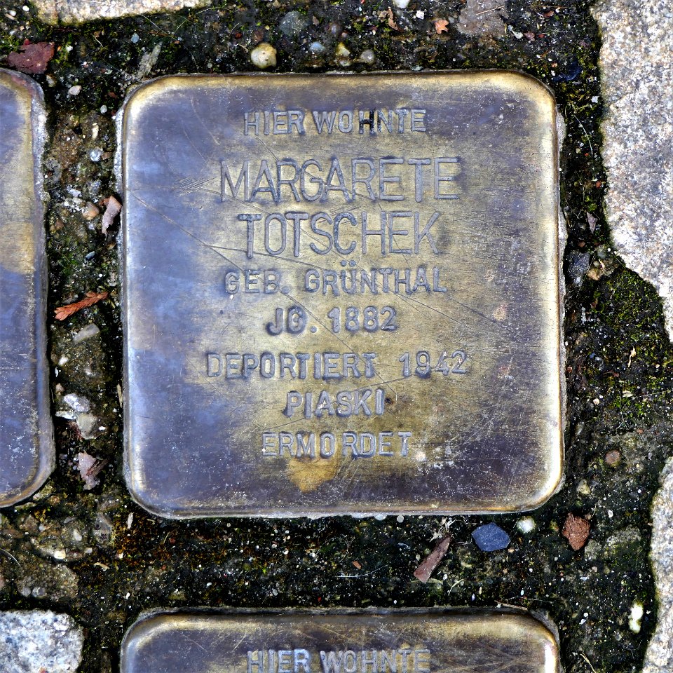 Stolperstein für Margarete Totschek, Breite Strasse 17, Döbeln