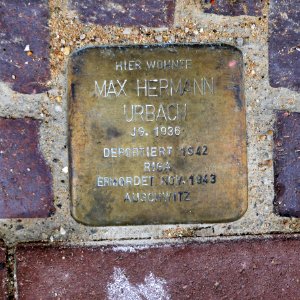 Stolperstein für Max Hermann Urbach, Obermarktgasse 4, Leisnig