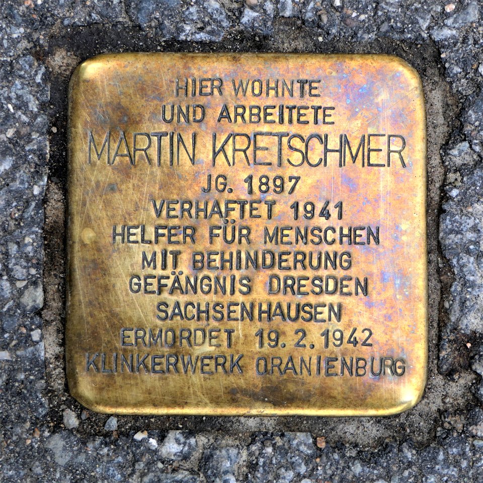 Stolperstein für Martin Kretschmer, Martin-Kretschmer-Straße 3, Bonnewitz, Pirna