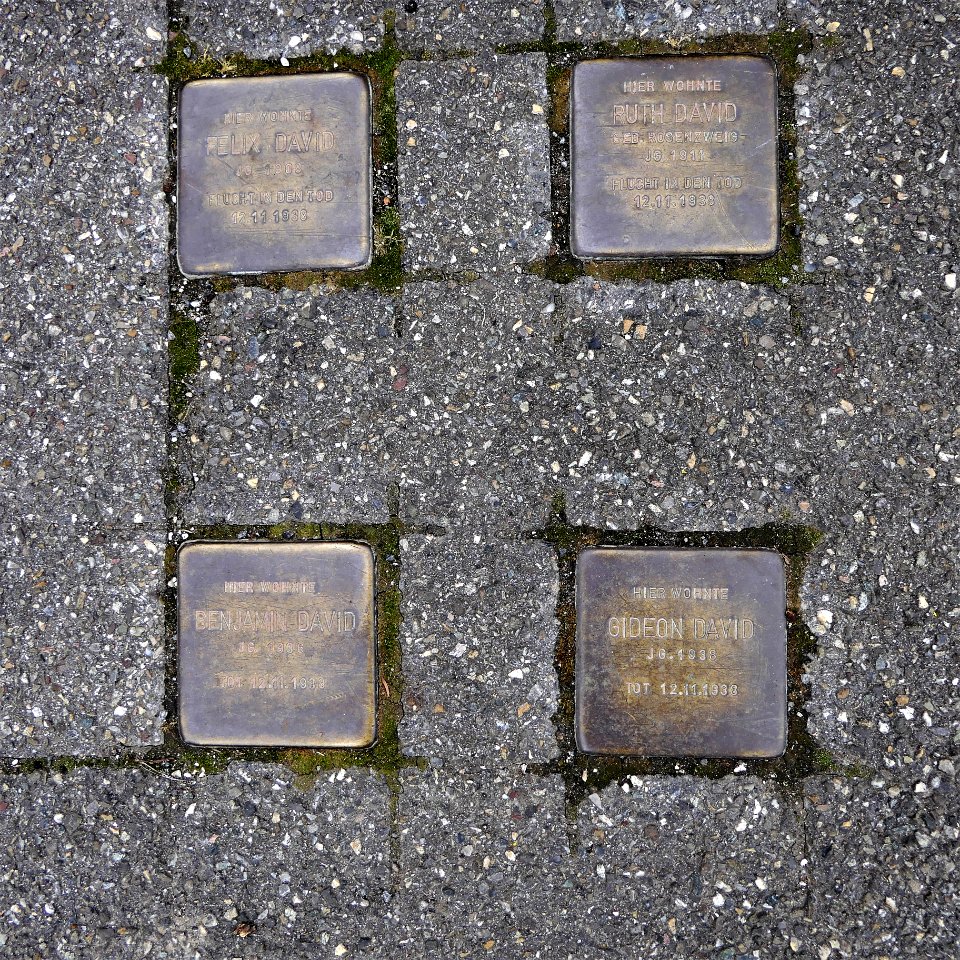 Stolpersteine für Familie David, Reutlinger Straße 73, Degerloch, Stuttgart