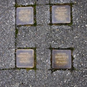 Stolpersteine für Familie David, Reutlinger Straße 73, Degerloch, Stuttgart