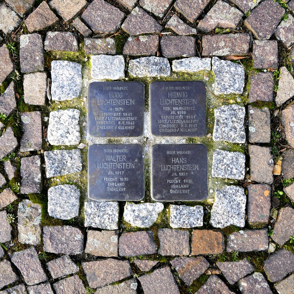 Stolpersteine für Familie Luchtenstein, Heinrich-Heine-Strasse 3, Wurzen