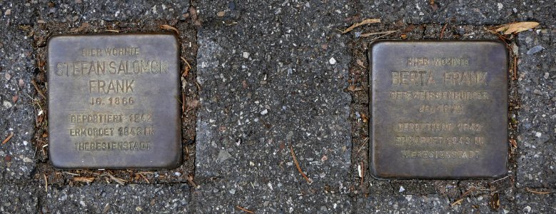 Stolpersteine für Stefan Salomon und Berta Frank Königsträßle 34, Degerloch, Stuttgart