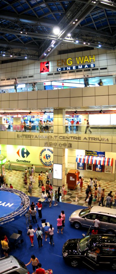 Suntec City Mall, panorama 2, Aug 06