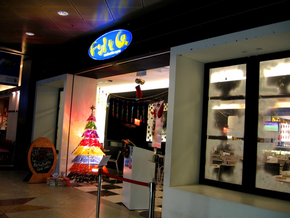 Suntec City Mall, Fish & Co., Dec 06