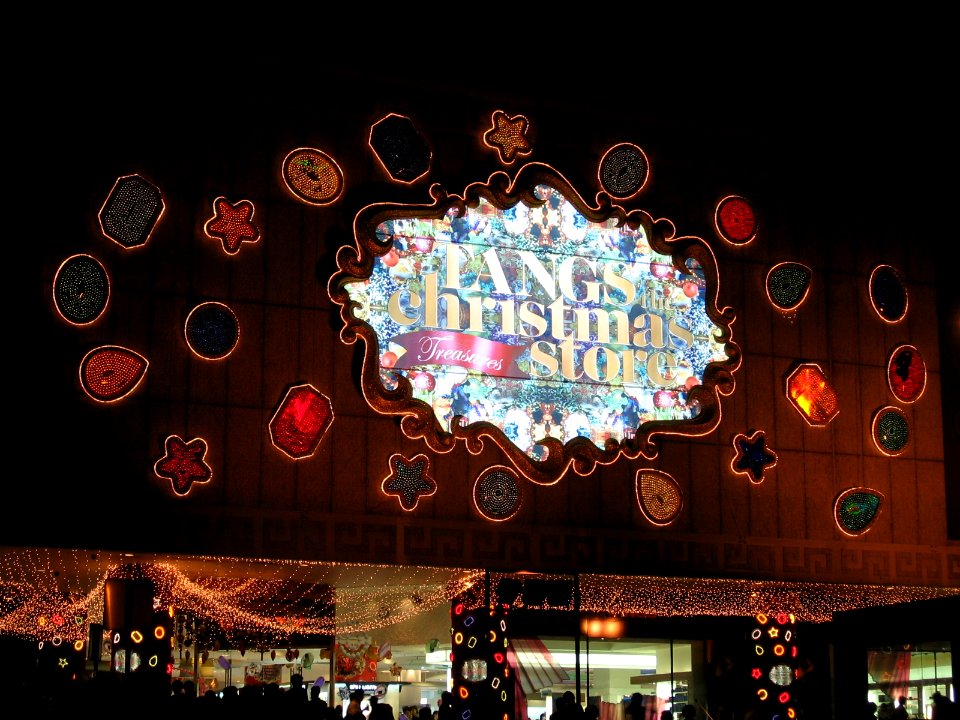 Tangs Plaza 10, Xmas, Dec 06