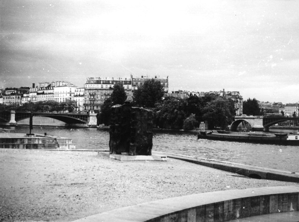 The east end of the Île Saint-Louis, Paris 1981