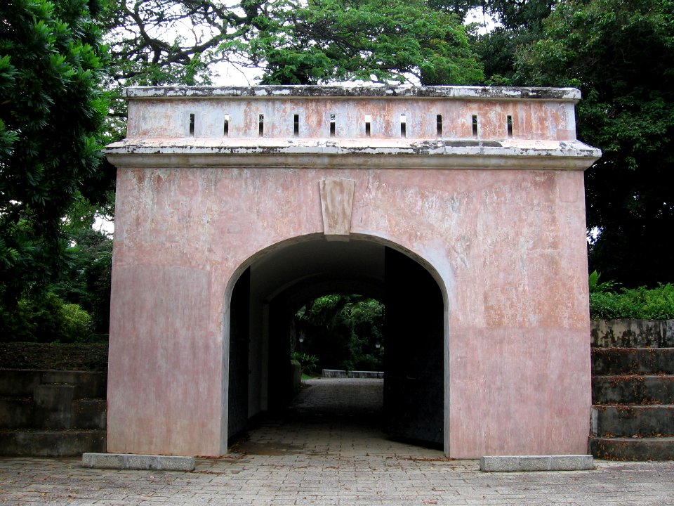 The Gate of Fort Canning, Fort Canning Hill, Nov 05
