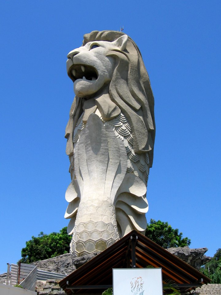 The Merlion 5, Sentosa, Aug 06