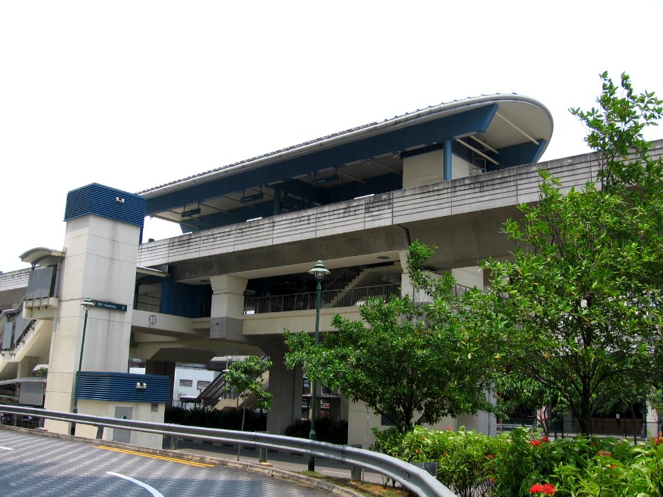 Tongkang LRT Station, Aug 06