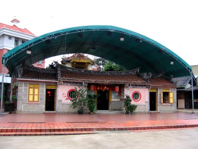 Tou Mu Kung Temple 2, Sep 06 photo