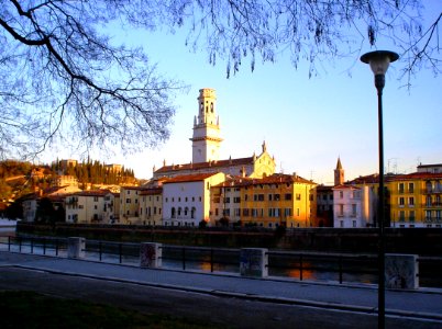Vista del Duomo di Verona