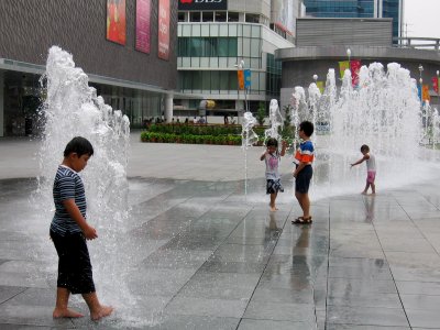 VivoCity 10, Nov 06