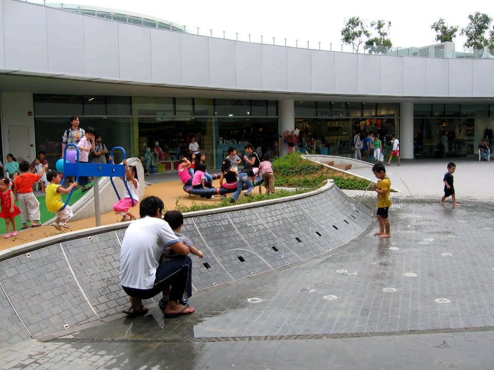 VivoCity 16, Nov 06